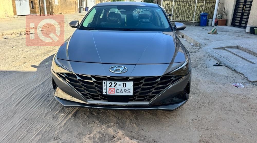 هیوندای ئەلەنترا